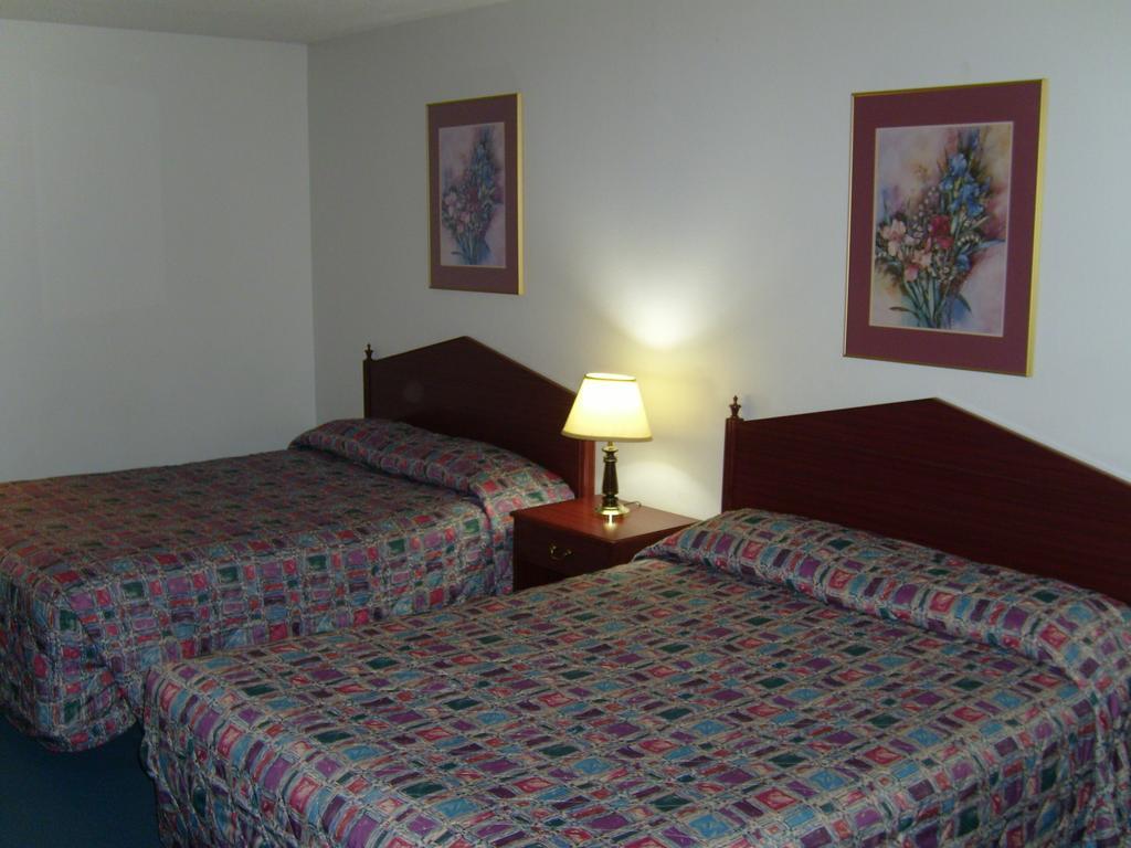 Stagecoach Inn Motel Molalla Номер фото