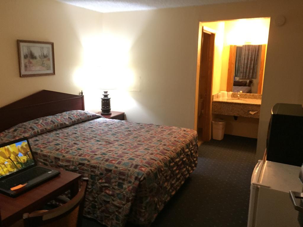 Stagecoach Inn Motel Molalla Екстер'єр фото