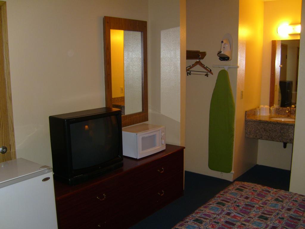 Stagecoach Inn Motel Molalla Номер фото