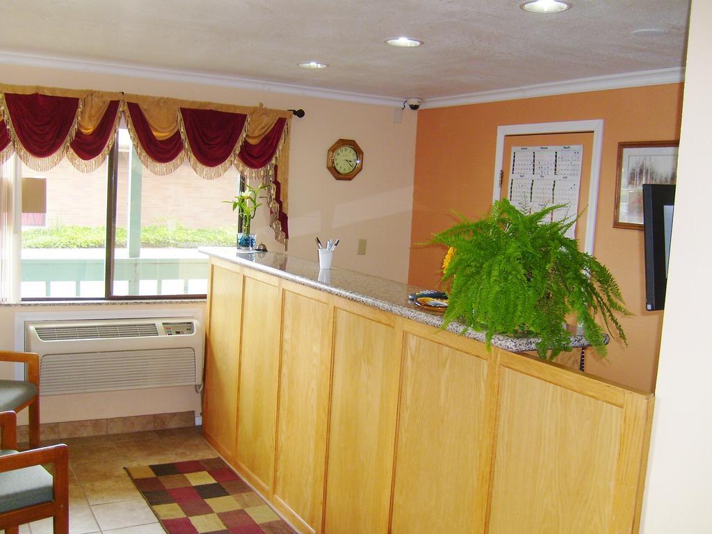 Stagecoach Inn Motel Molalla Екстер'єр фото