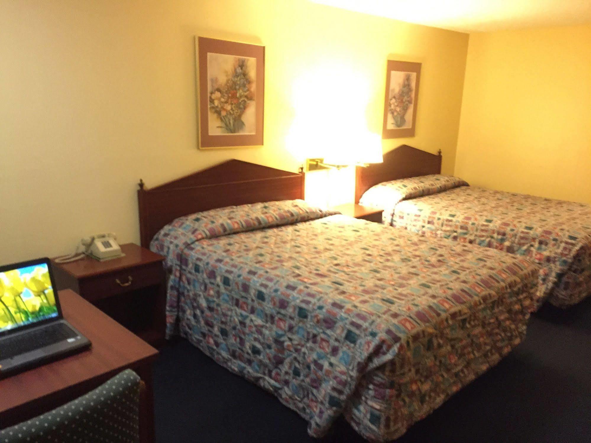 Stagecoach Inn Motel Molalla Екстер'єр фото